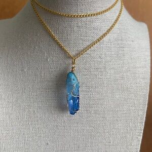 Chakra raw Blue Crystal Pendant on gold plated chain Necklace